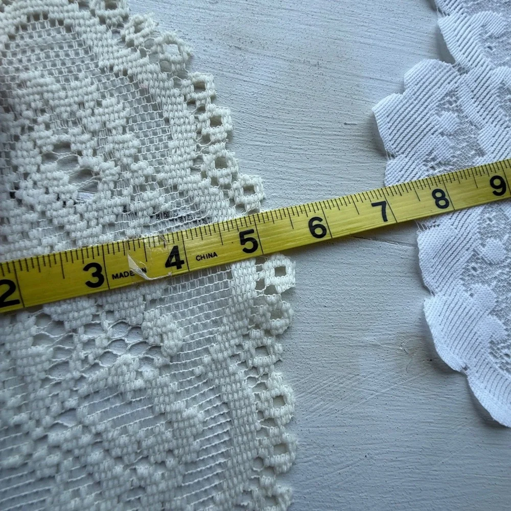 Vintage White and Cream Lace Doily Set Floral Scalloped Table Decor 2 Pieces